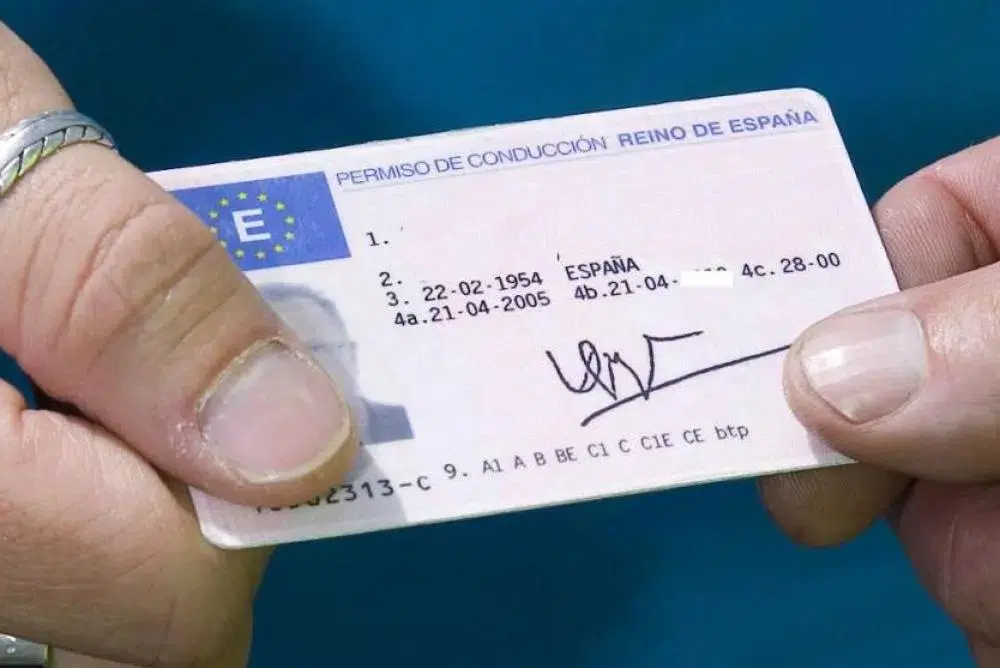 Cambiar de NIE a DNI en carnet de conducir Cambiar de NIE a DNI en carnet de conducir