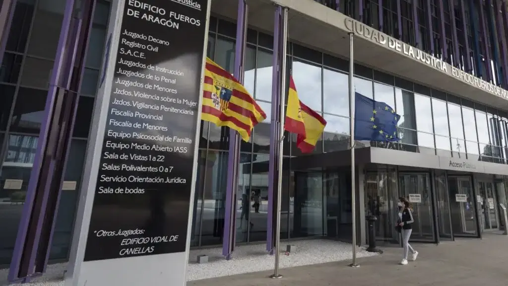 Secuestran a un hombre en Zaragoza durante 3 dias para robar su DNI Secuestran a un hombre en Zaragoza durante 3 dias para robar su DNI